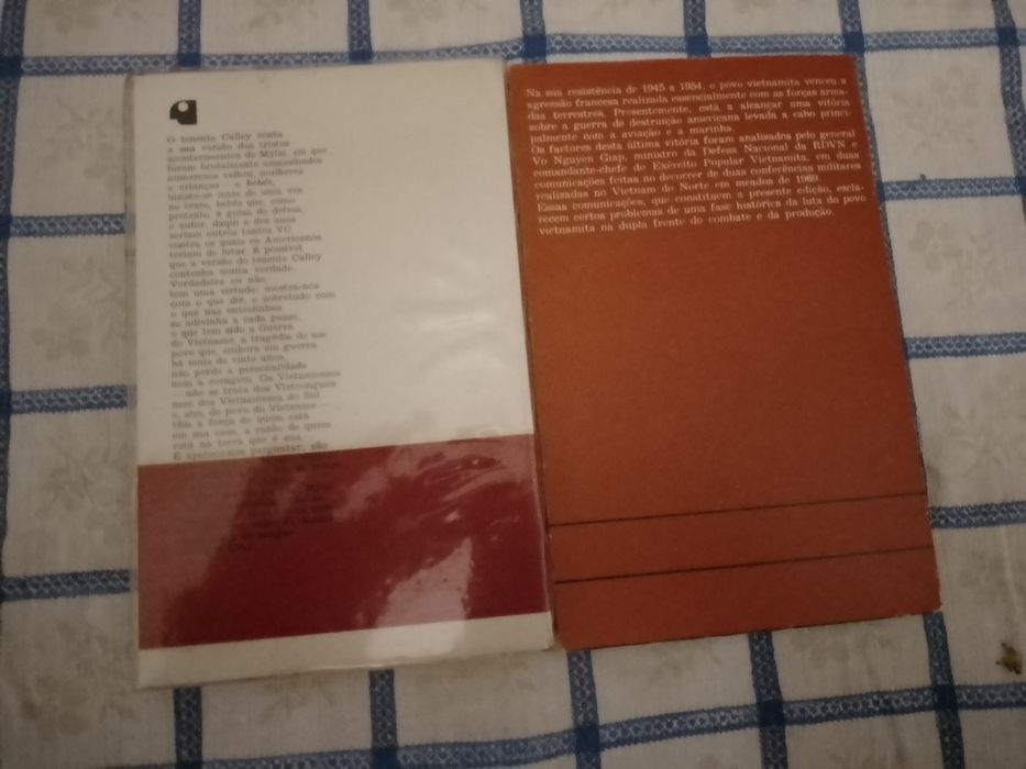 Livros sobre o Vietnam e outros hoje em saldo Desde 2E