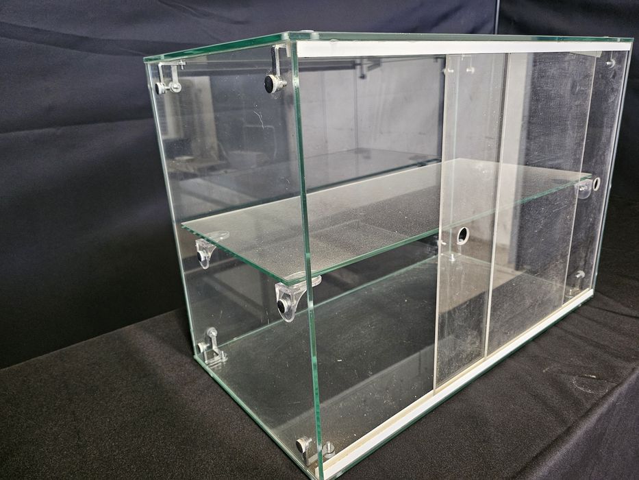 Vitrine de bancada neutra