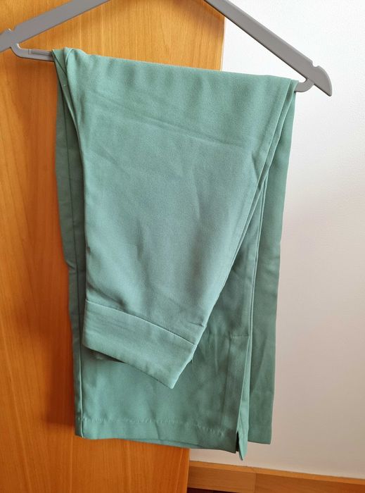 Calças largas verde menta Stradivarius, tamanho 36 - nunca usadas