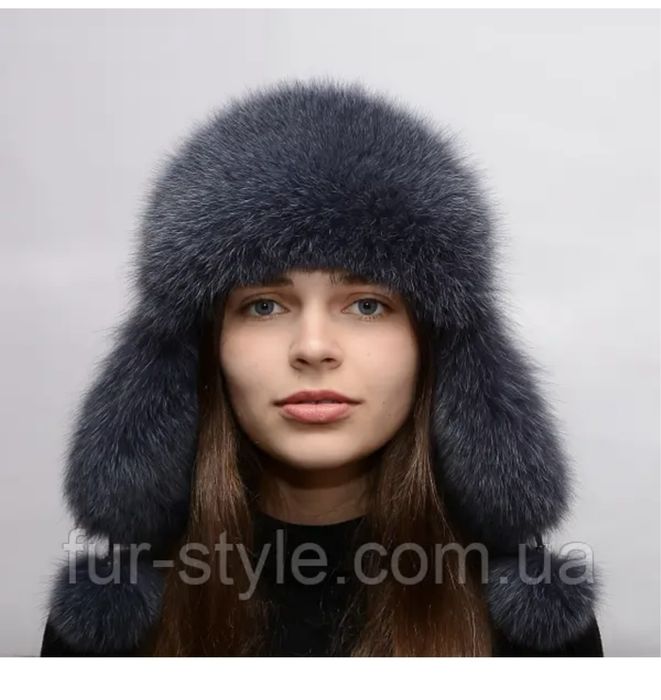 Жіноча шапка вушанка