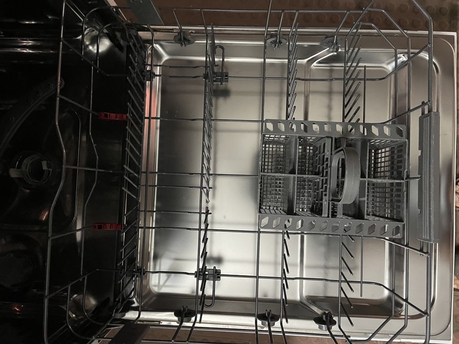 Máquina de Lavar a Loiça Whirlpool