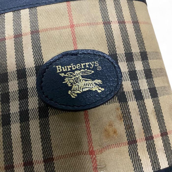 Cantil Burberrys - 170ml (60oz)