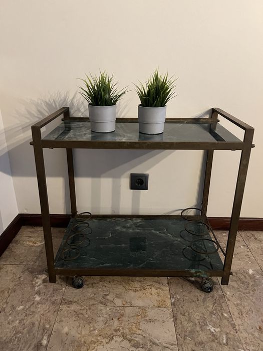 Carrinho de chá em Bronze