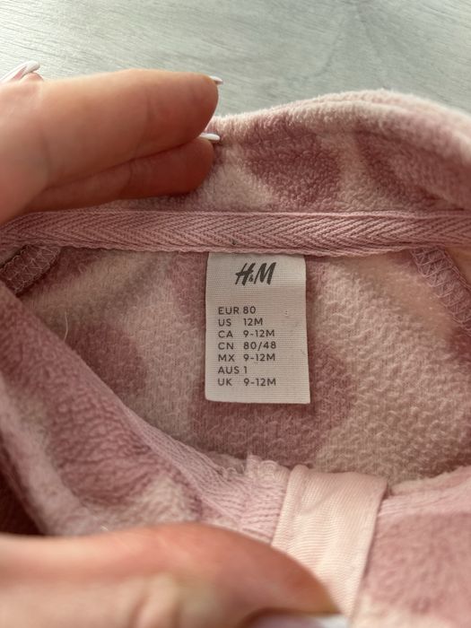 Новий костюм на дівчинку від H&M