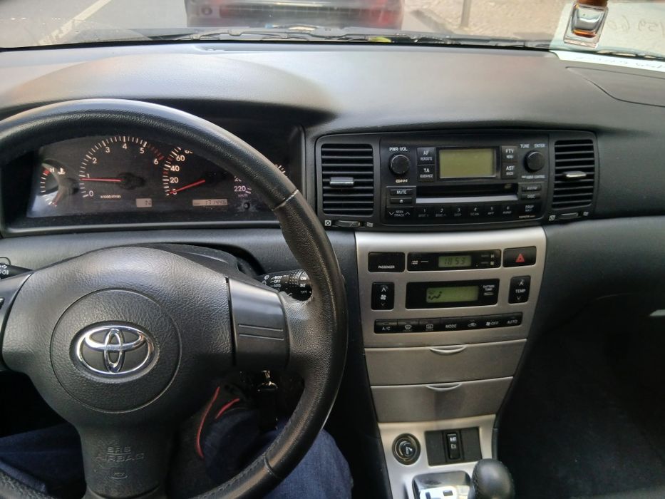 Vendo toyota corola