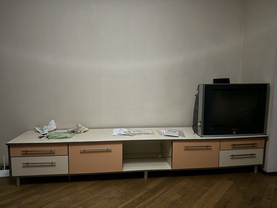 Продам меблі вживані