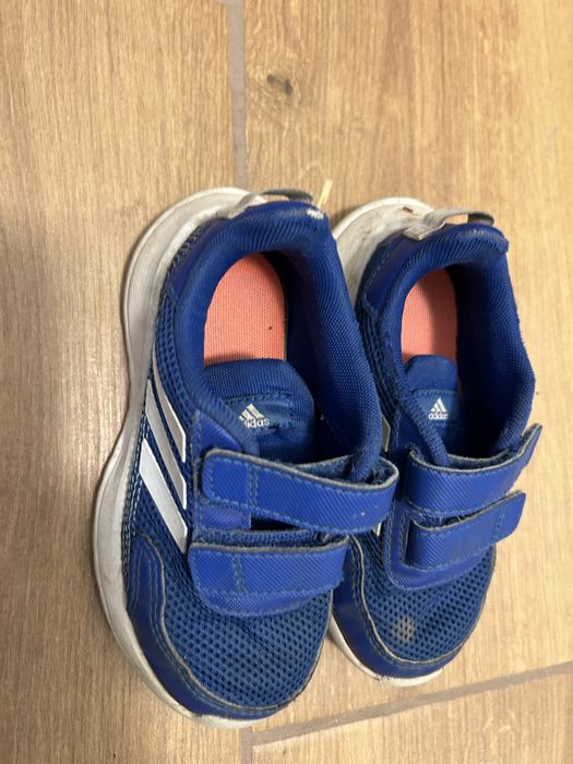 Adidasy marki Adidas 26