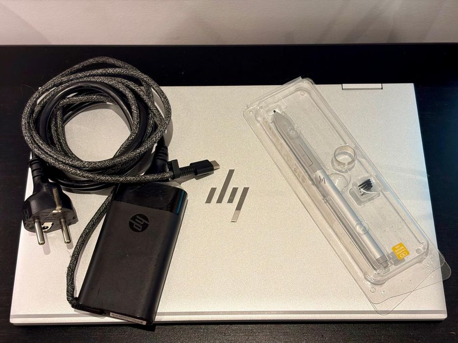 Portátil HP EliteBook x360 1030 G8 (i7, 16GB, 512GB) + Caneta Tátil