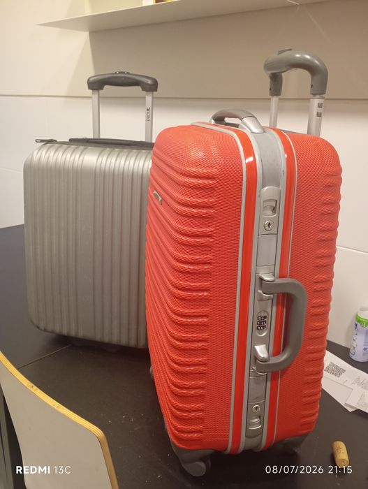 2 Malas troller para cabine