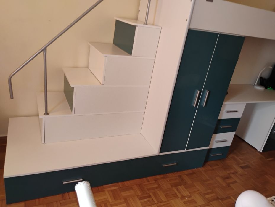 Meblościanka młodzieżowa połysk