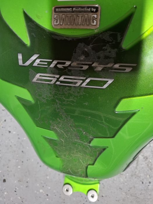 Kawasaki Versys 650 zbiornik bak instalacja wiązka
