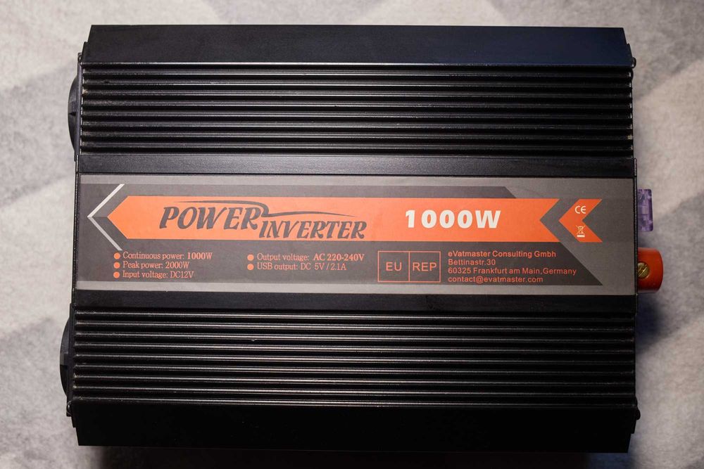 Інвертор. Перетворювач з 12V на 220V -  2000W пікова/1000W номінальна