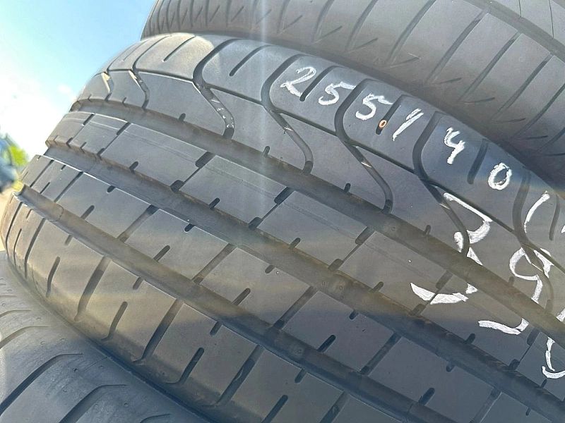 255/40/19 Pirelli P Zero_6mm_2szt_(396)