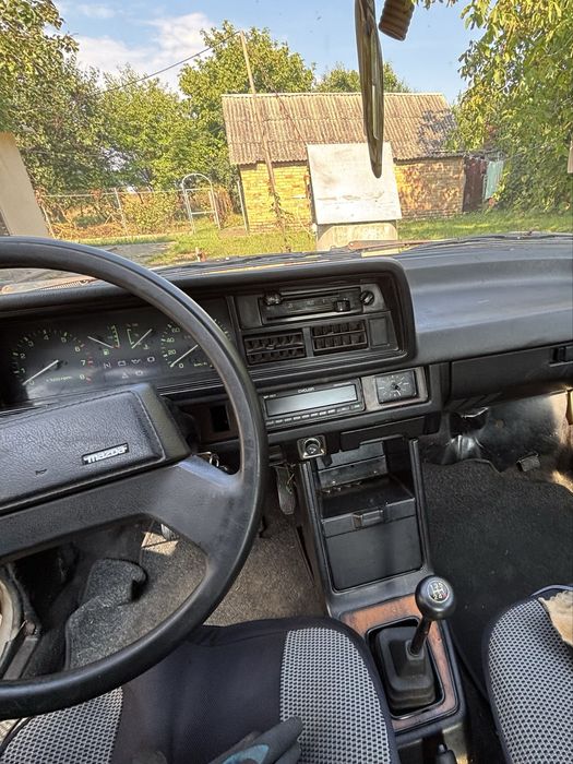 Mazda 323 1985 1.3