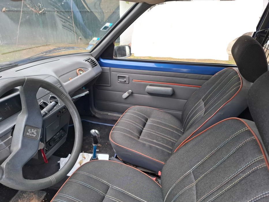 Peugeot 205 van, insp. dez-2026