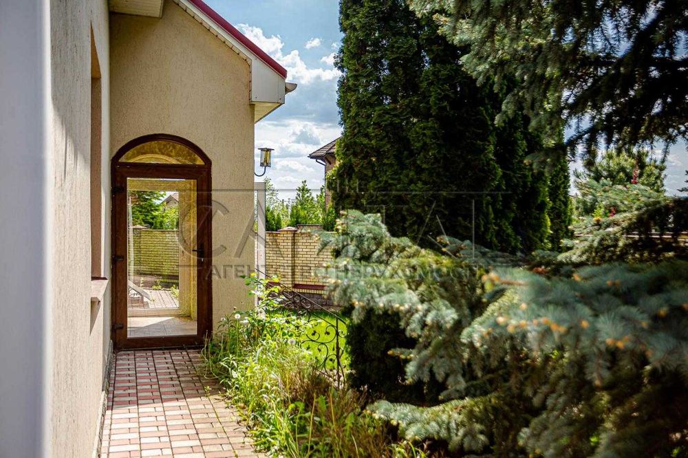 Продаж будинку 232м2, Білогородка, 15 соток