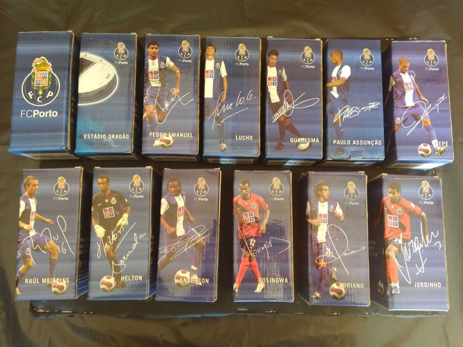 Coleção de Copos com Assinatura dos Jogadores do FC Porto.