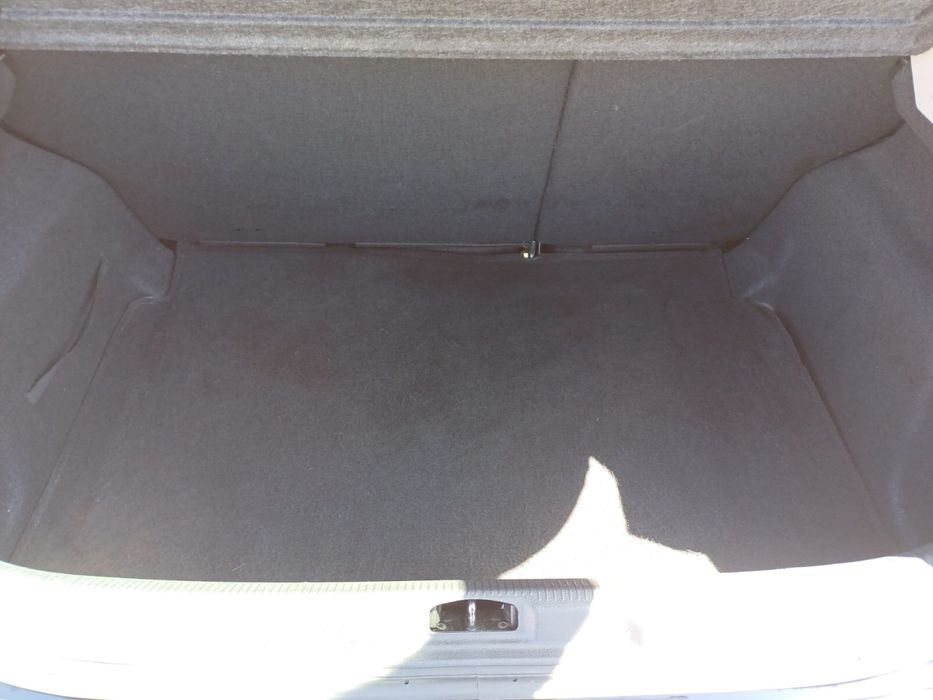 Peugeot 207 1.4 Gasolina – Embraiagem Nova – 2009