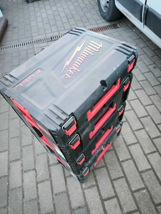 Skrzynka Milwaukee  od narzędzi