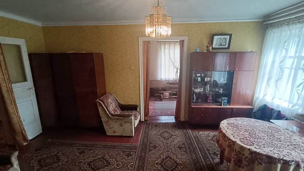 Будинок 102 м², 15 соток, 4 кімнати, 3 гаражі, с. Малинівка, Чугуїв