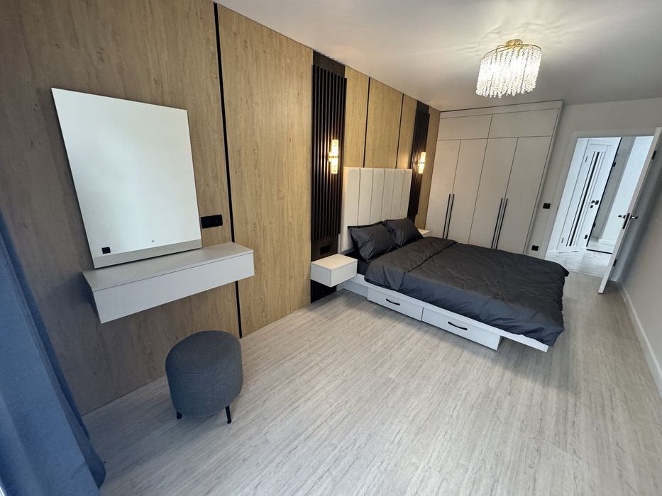 Продаж 3-к квартири по прсп. Злуки