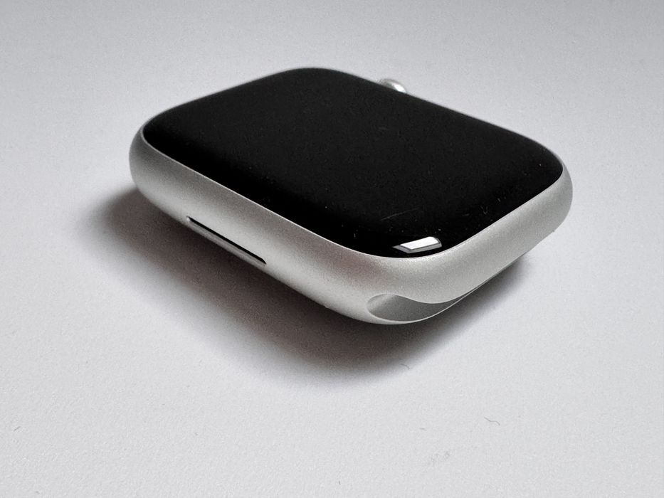 Apple Watch Series 8 cellular 45 mm Gps + cellular