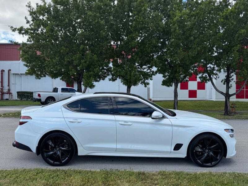 2023 Genesis G70