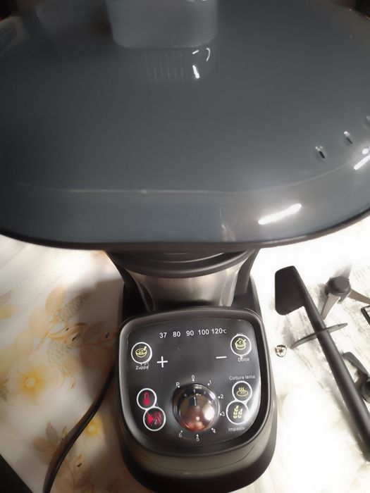 Кухонний комбайн Masterpro BGMP -9123