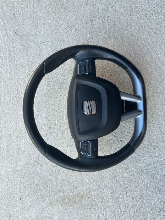 Volante seat ibiza leon cupra R com airbag