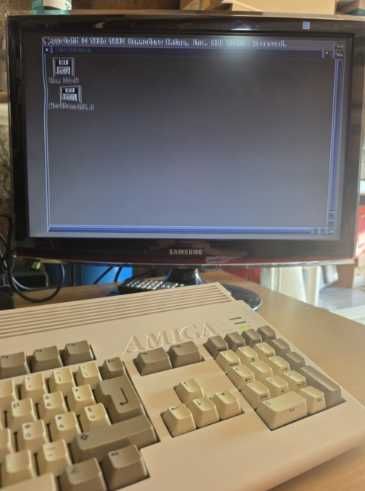 Vintage Commodore Amiga A1200, caixa original