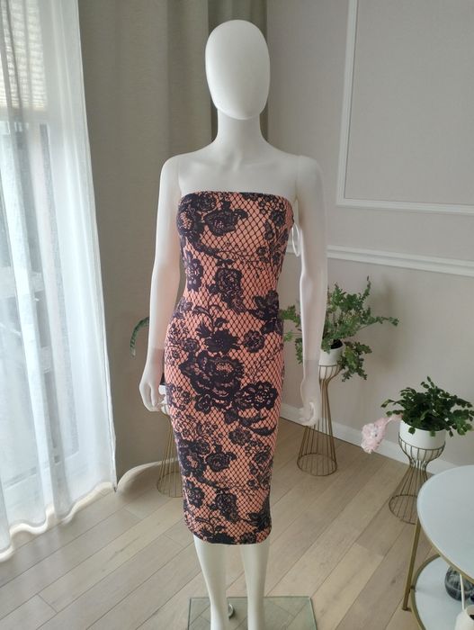 Nowa sukienka MIDI tuba