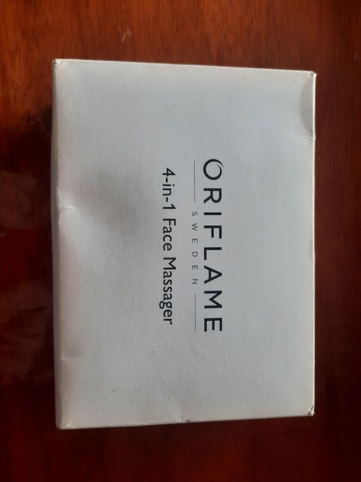 Продам массажер для лица oriflame