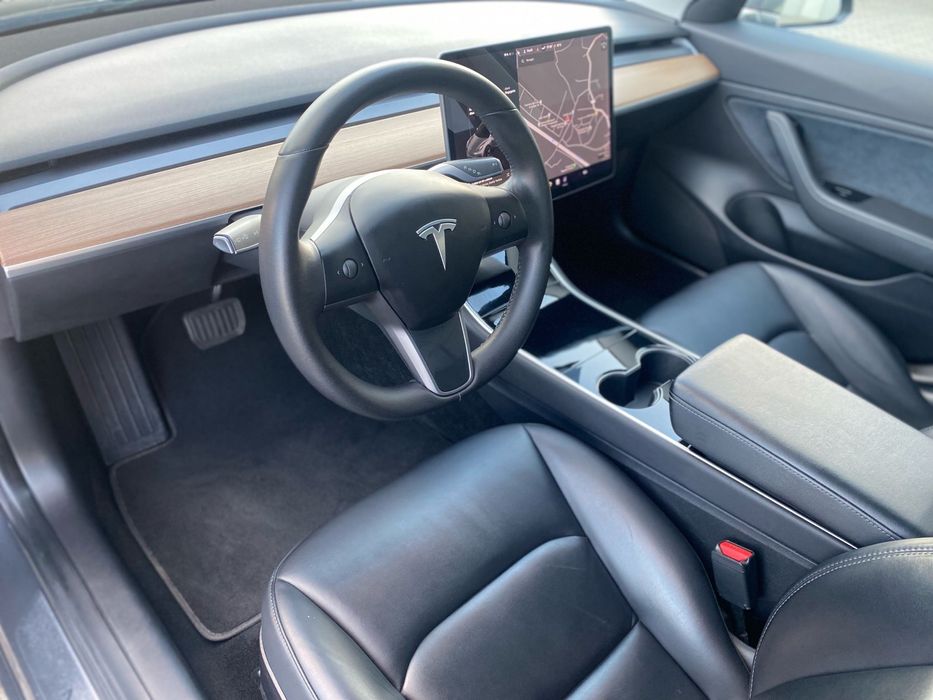Tesla Model 3 SR+ 325cv