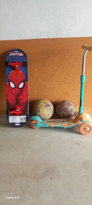 Vendo Bicicleta Infantil aro 16 + Brinquedos