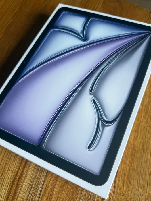 iPad Air Gen 7 procesor M3 128GB 11 cali