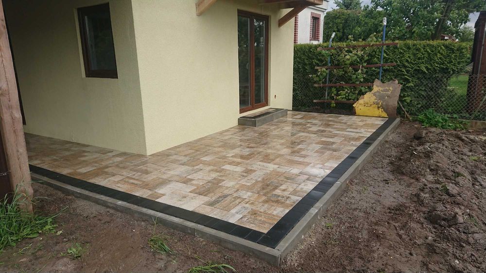 Usługi brukarskie, układanie kostki brukowej.