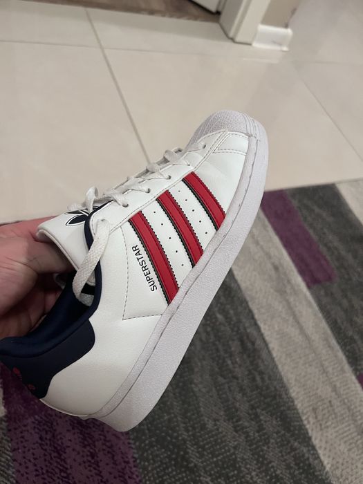 Buty sportowe adidas