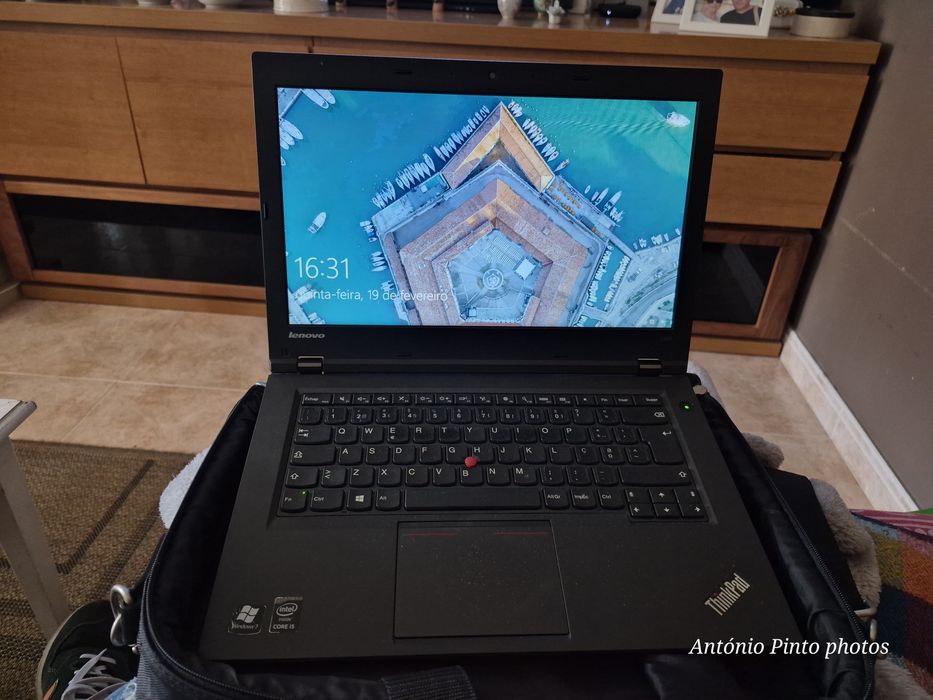 Portátil lenovo thinpad i5