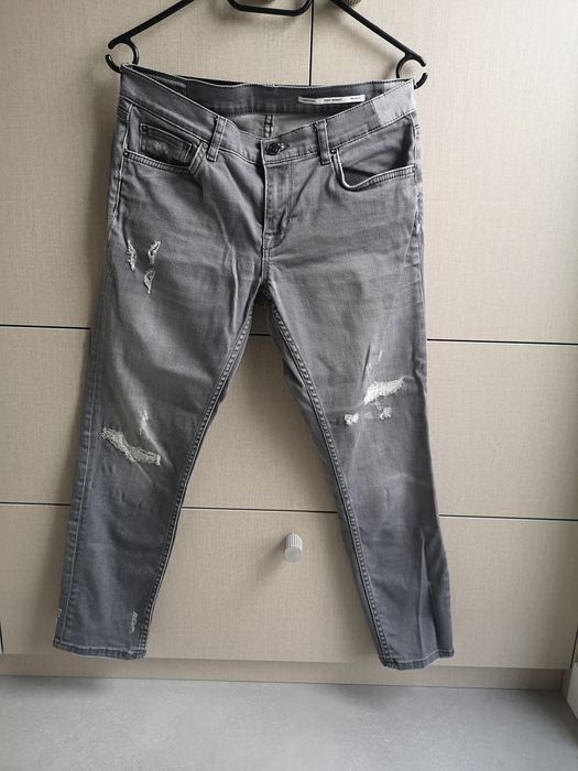 Damskie jeansy ZARA