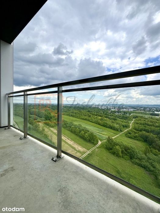 2 pokoje | 15 piętro | Panoramiczny widok | 2022 |