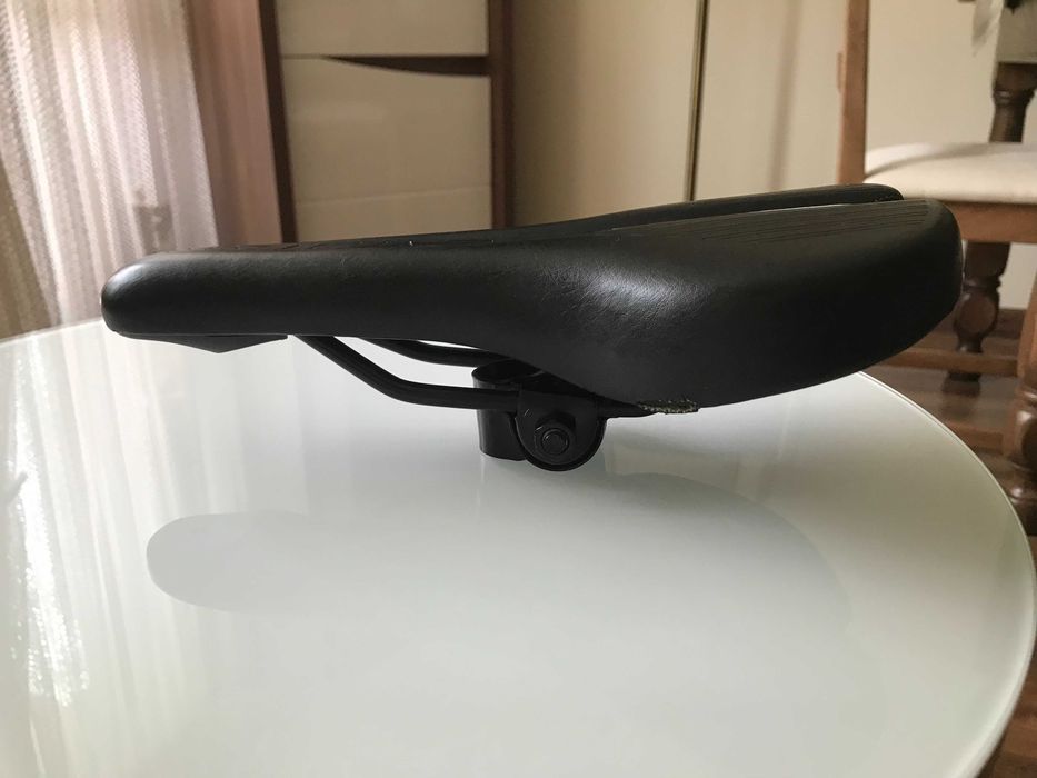 Siodełko SYNCVROS SPORTSTER używane Mrągowo