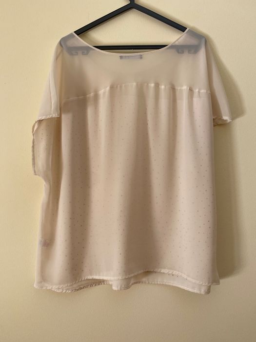 Blusa creme com brilhantes (46)