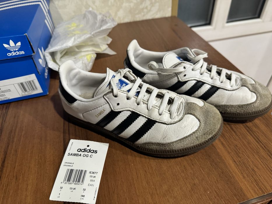 Продам дитячі кросівки adidas samba, стан нових