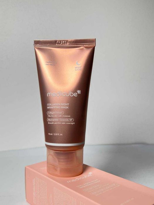 Нічна маска для обличчя Medicube Collagen Night Wrapping