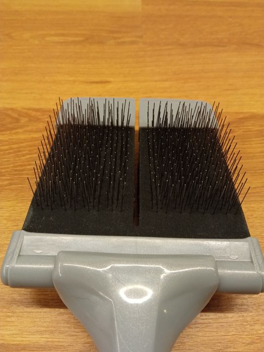 Miękka dwustronna szczotka Furminator