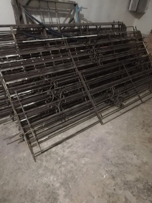 Рештки на металлические.