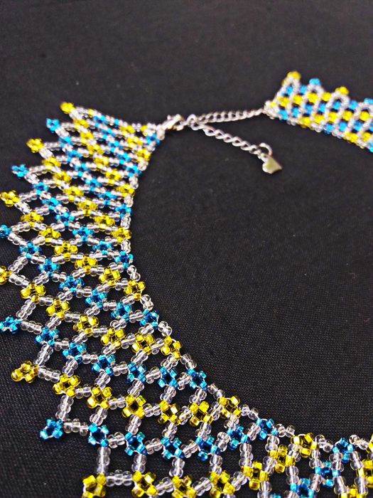 Ніжна синьо-жовта силянка (намисто)