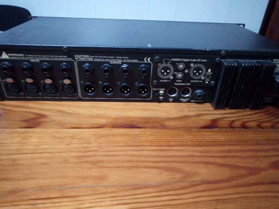 Digitech Studio 400