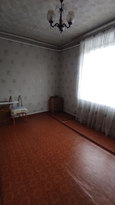 Добротный  большой дом Верхнеднепровс