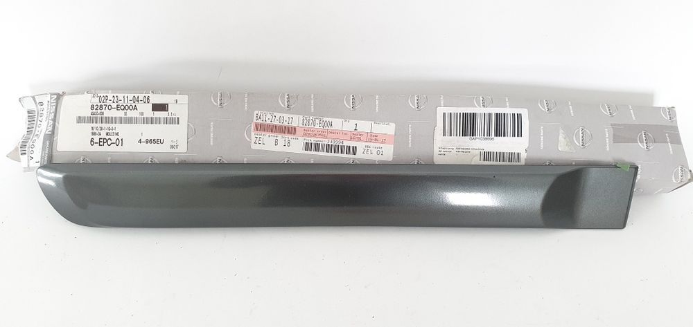 Listwa drzwi Nissan X Trail prawy tył OE Nowa
